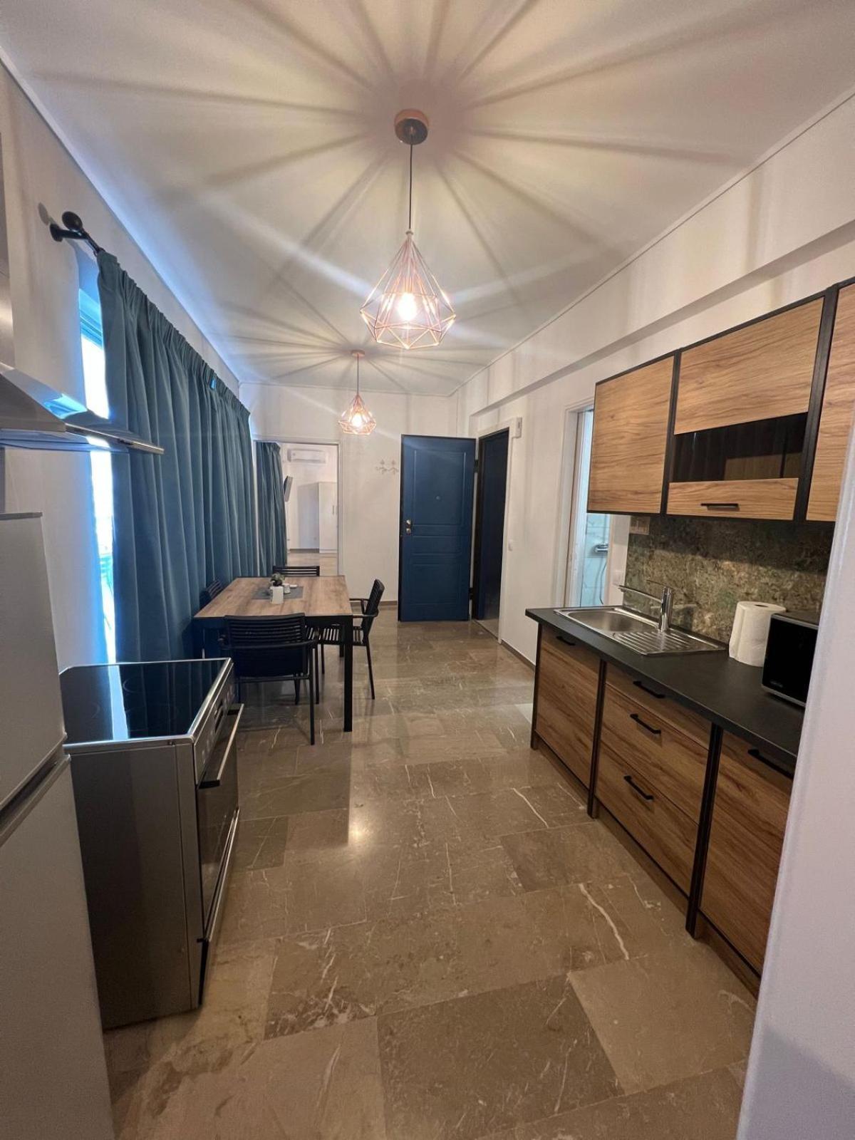 Nikis Penthouse Apartment